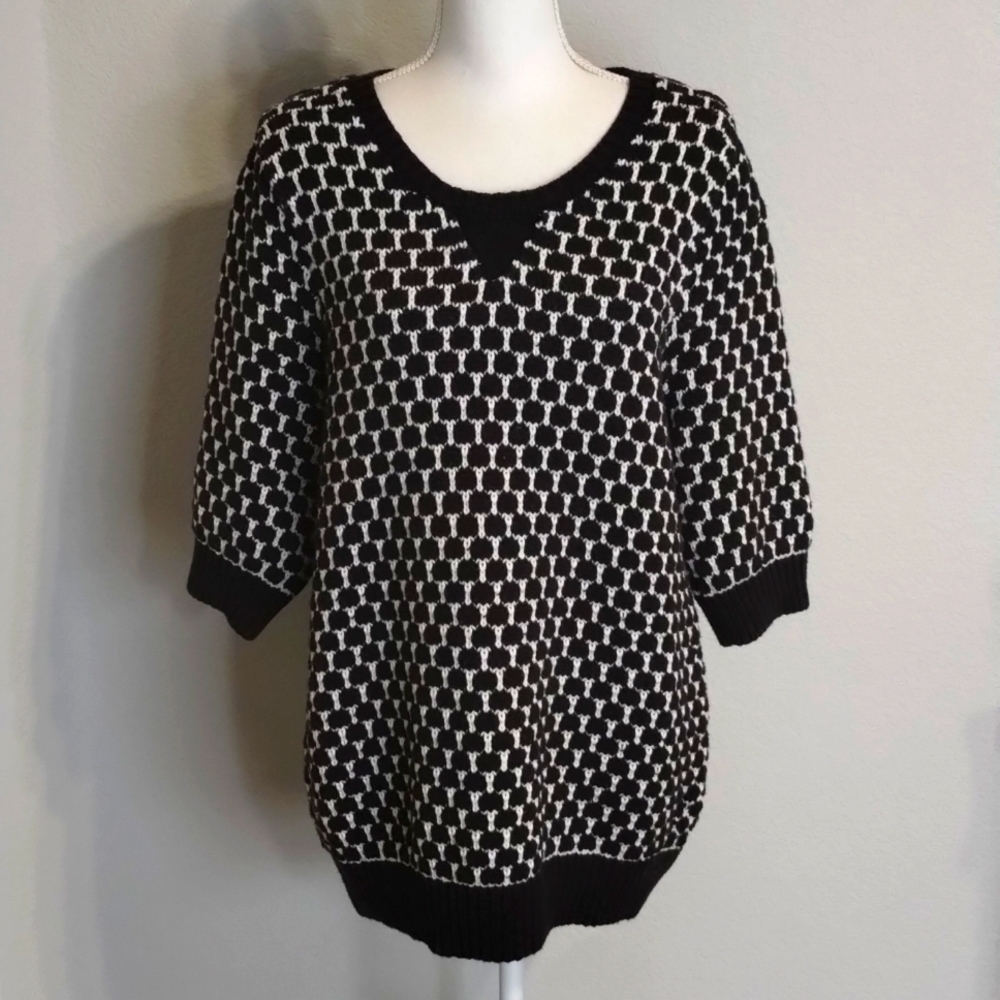 Kirna Zabete chunky sweater large black white elbow sleeve crew neck